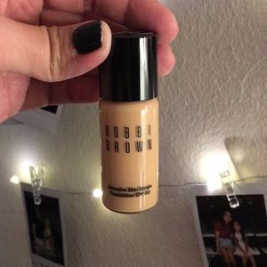 Bobbi Brown Intensive Skin Serum Foundation SPF 40